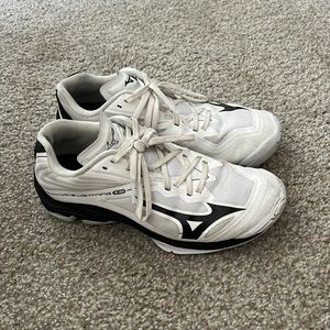 Mizuno Volleyball Shoes